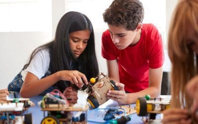 4 Ways to Improve Your K-12 STEM 竹夫人在线观看 in 2023